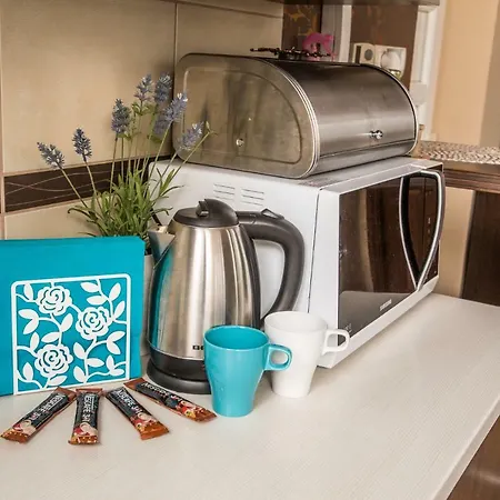 Appartamento Alexandra Apartman *